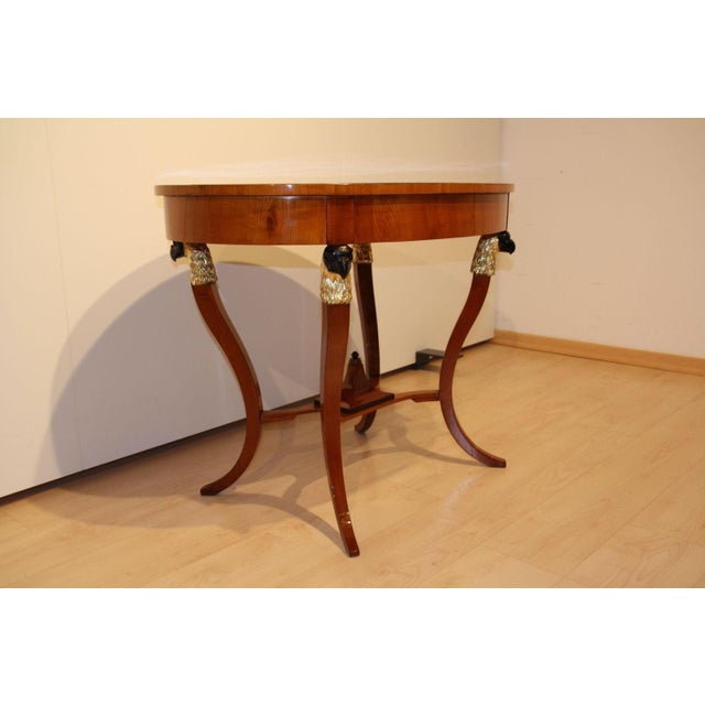 Early 19th Century Biedermeier Cherry Veneer Gold-Leaf Center Table, Austria, 1820s For Sale - Image 5 of 18