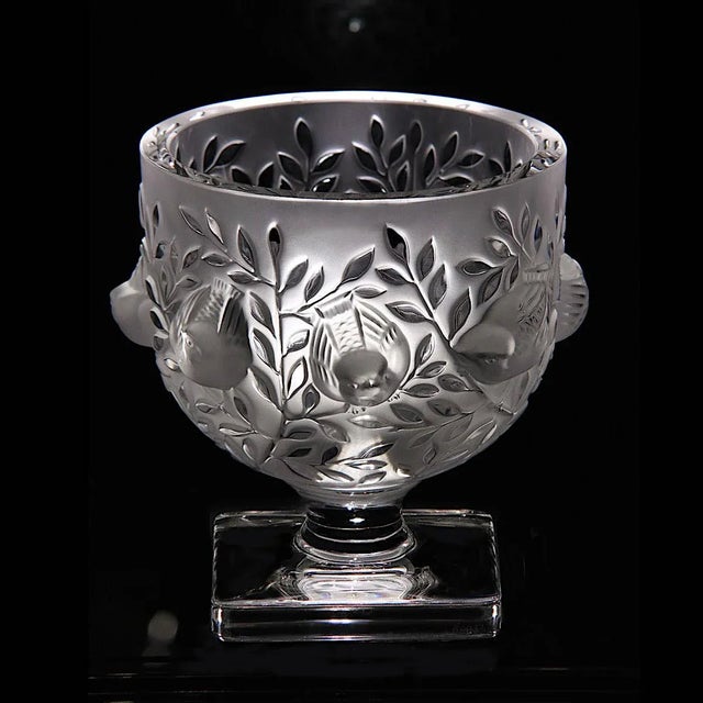 ラリック LALIQUE フラワーベース　エリザベス ELISABETH Elisabeth vase – Lalique North America