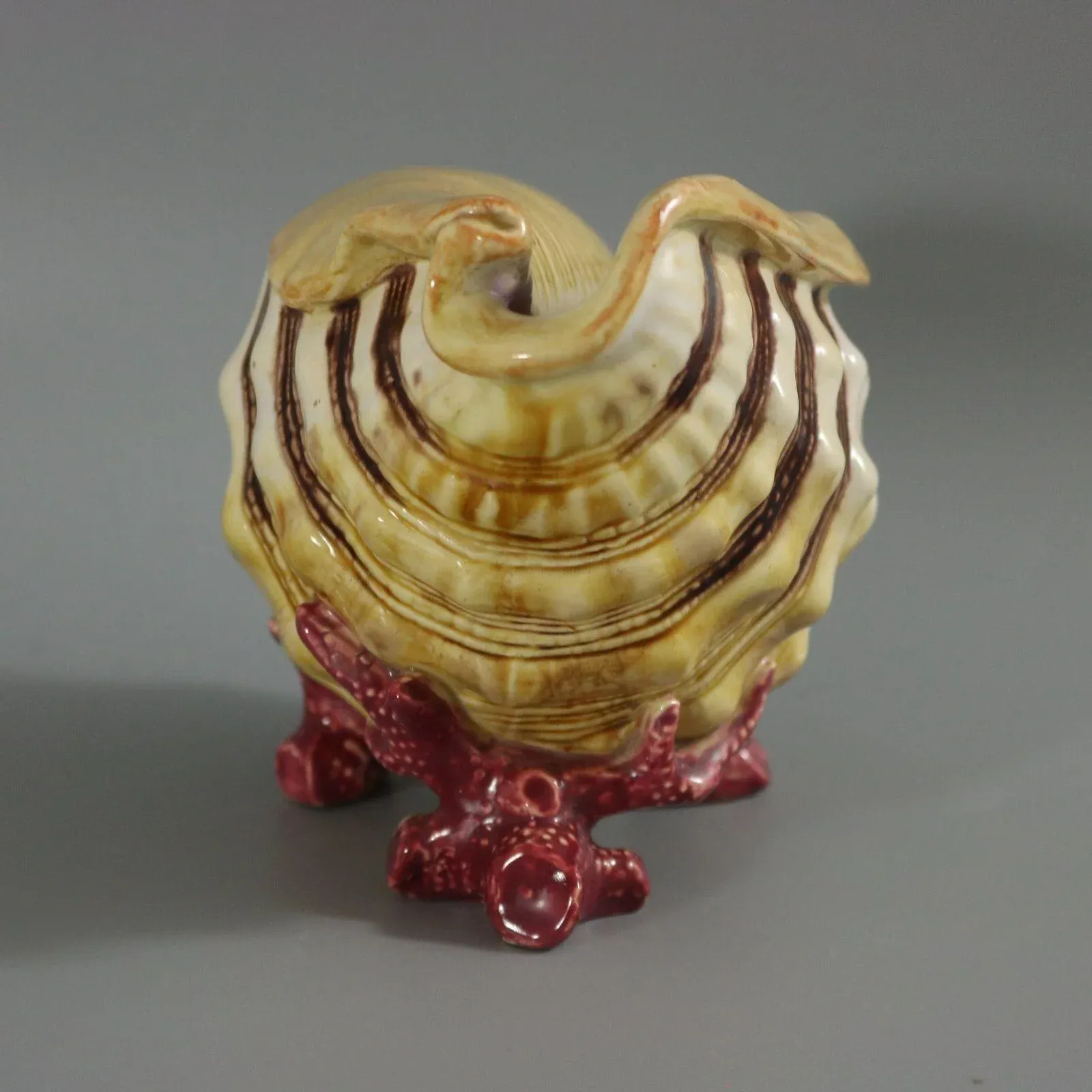 Vase Minton Majolique Avec Putti Et Panier