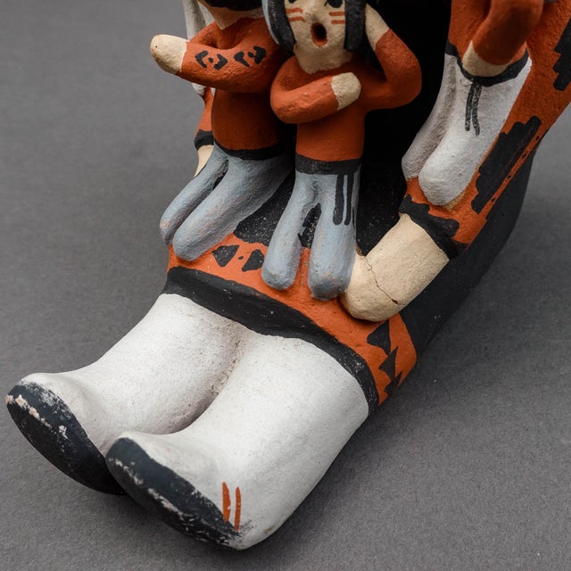 Mid 20th Century Chris Fragua Jemez Pueblo Storyteller 8 Children Pottery Sculpture Figure For Sale - Image 9 of 9