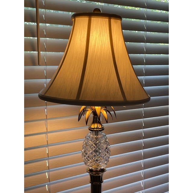 2000 - 2009 Vintage Waterford Crystal 35" Pineapple Hospitality Buffet Lamp - Brass (Model Lbu35a) For Sale - Image 5 of 15