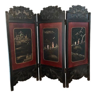 Vintage Tabletop Ebonized Wood & Inlaid Mother-of-Pearl Chinoiserie Folding Screen for Palm Beach Regency, British Colonial & Traditional Decor For Sale