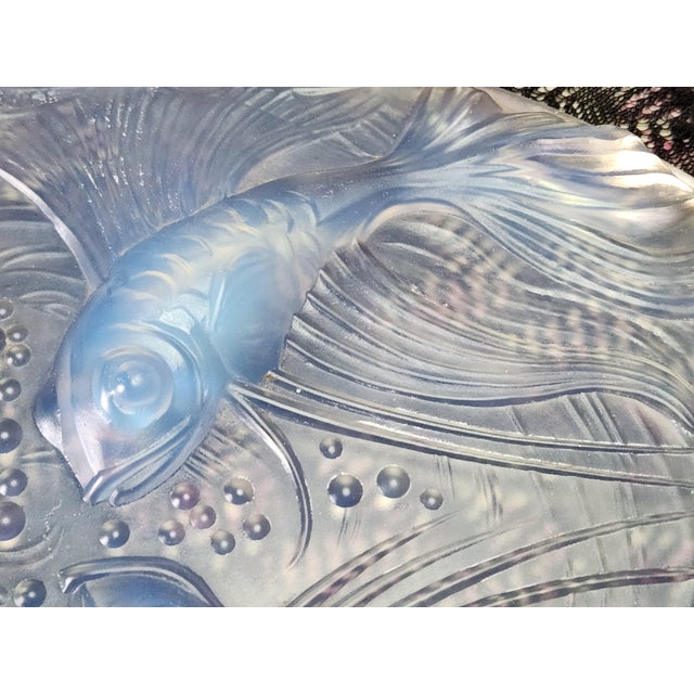 1930s Art Deco Opalescent Glass Fish Trivet from Verlys, 1930s For Sale - Image 5 of 14