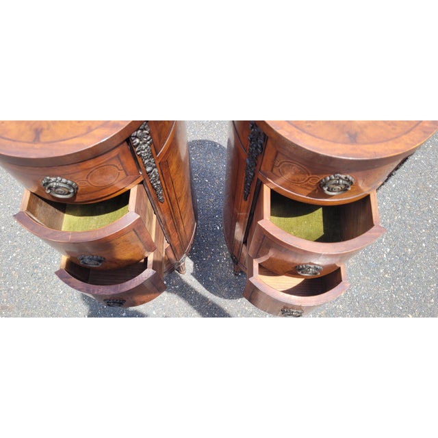 Pair 1920s Tall Oval French End Table Night Stands For Sale In Philadelphia - Image 6 of 18