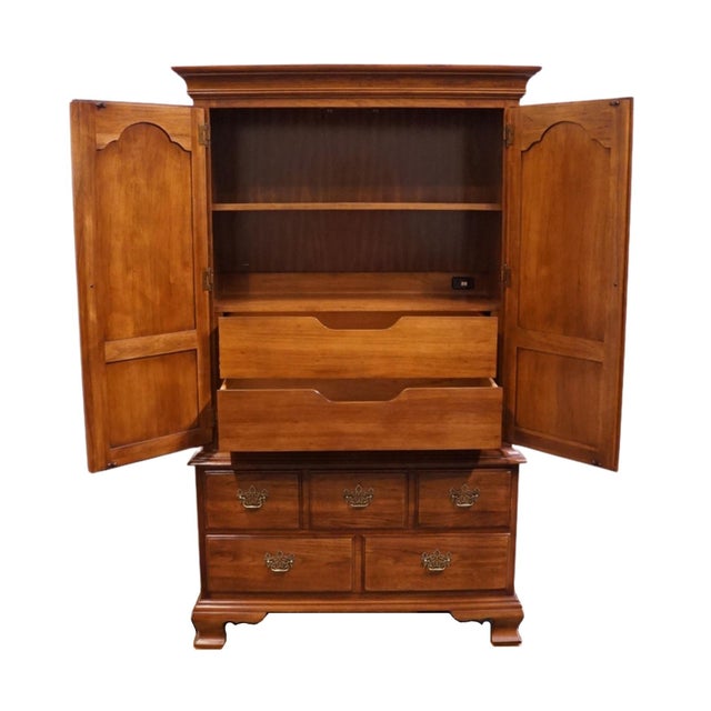 Wood Thomasville Furniture Fisher Park Collection 44" Door Chest 21611-330 For Sale - Image 7 of 15