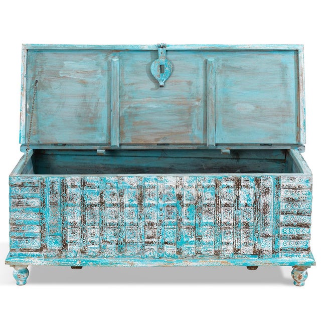 Vintage Blue Blanket Chest, 1940s For Sale - Image 4 of 10