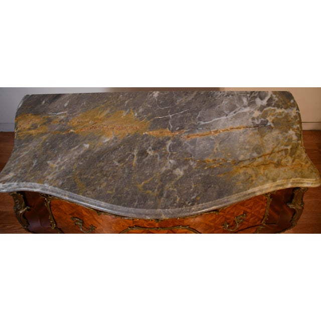 1930s French Louis XV Walnut & Marble Top Commode / Dresser / Chest of Drawers For Sale - Image 14 of 17