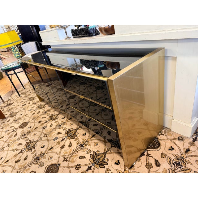 Ello Ello Black Glass and Brass Dresser Credenza Sideboard, Vintage 1970s For Sale - Image 4 of 7