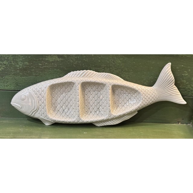 Mid-Century Modern Vintage MCM Fitz & Floyd 1975 Hand Painted Large Fish Platter For Sale - Image 3 of 6