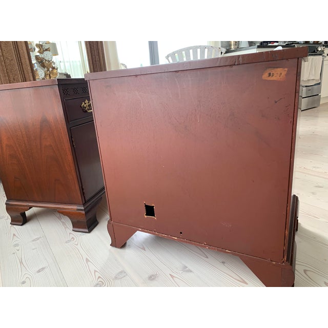 Vintage Baker Furniture Mahogany Chippendale Nightstands or Side Tables a Pair For Sale - Image 17 of 18