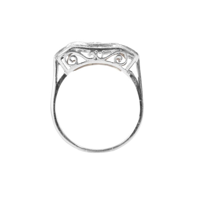 Antique 14k White Gold 1.57ctw Old Euro Cut Diamond Three Stone Engagement Ring, Size 7 For Sale In Houston - Image 6 of 9