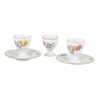 Three Porcelain Egg Cups with Fixed Saucers from Royal Copenhagen, 1890s, Set of 5 For Sale