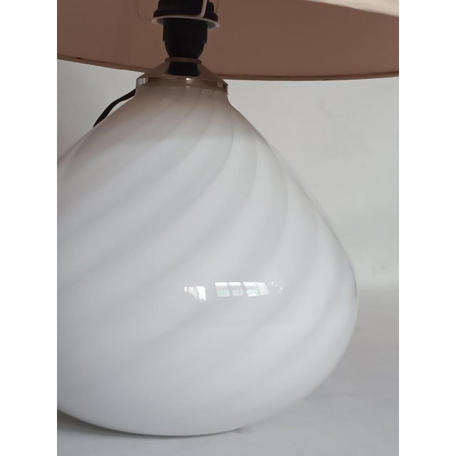 Swirl Murano Glass Table Lamp, 1960s For Sale - Image 3 of 6
