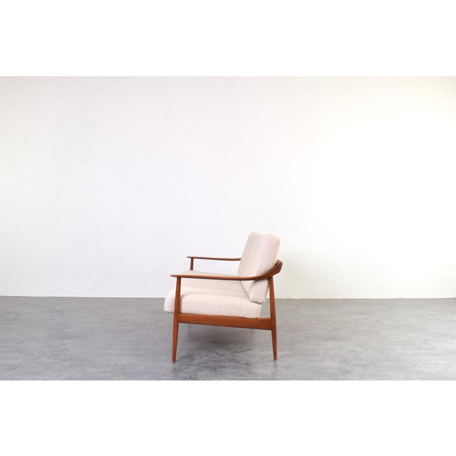 1960s Mid-Century Modern Teak Sofa by Walter Knoll for Knoll Antimott, 1960s For Sale - Image 5 of 16