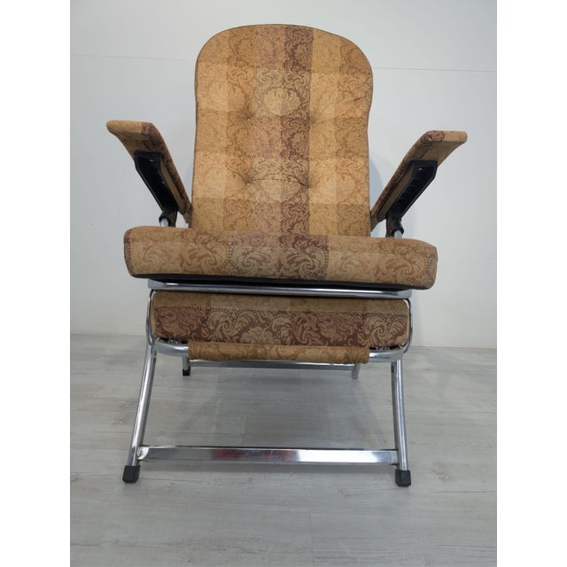 1970s Bauhaus Italian Reclining Armchair with Ottoman, 1970s For Sale - Image 5 of 17