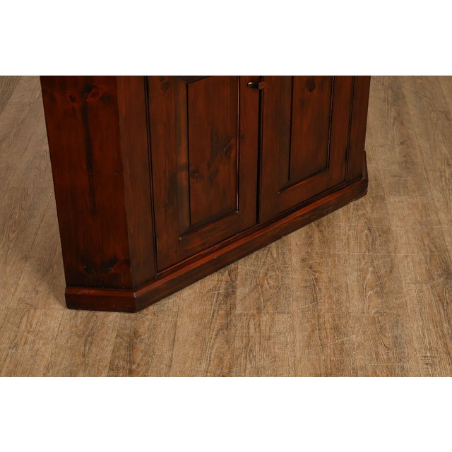 Auburn Stephen Von Hohen Farmhouse Pine Corner Cupboard For Sale - Image 8 of 18