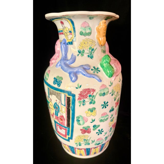 1950s Chinese Medallion Vase With Applied Dragons For Sale - Image 6 of 12