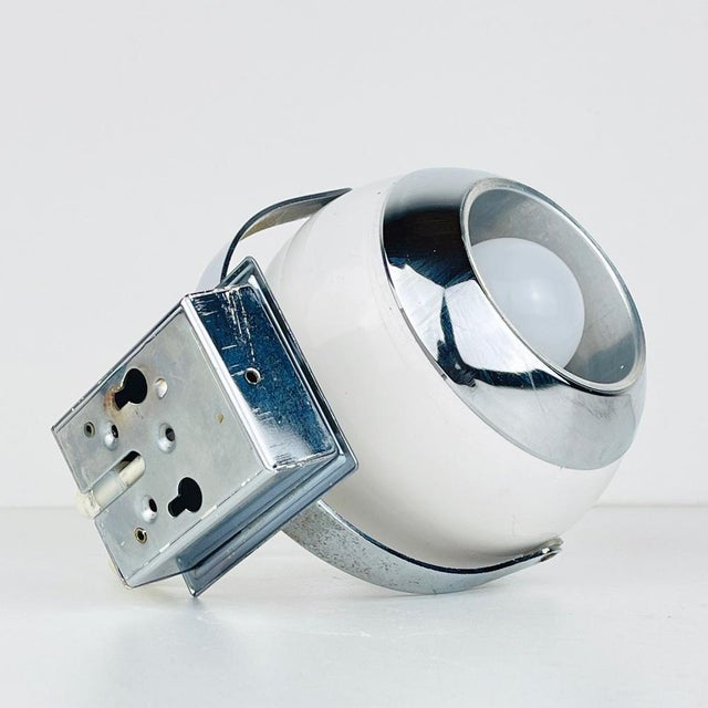 Mid-Century White Wall Lamp Eyeball, Italy, 1960s For Sale - Image 13 of 14