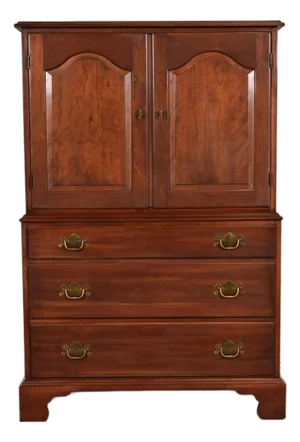 Henkel Harris Georgian Solid Cherry Wood Gentleman's Chest, 1970s