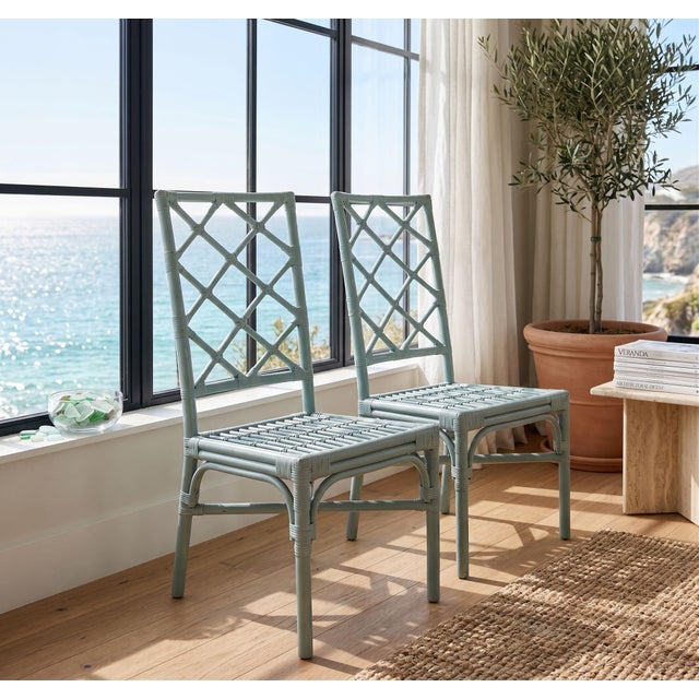 Hollywood Regency Vintage Coastal Blue Rattan Lattice Back Dining Chair | Chinoiserie Hollywood Regency Style For Sale - Image 3 of 13