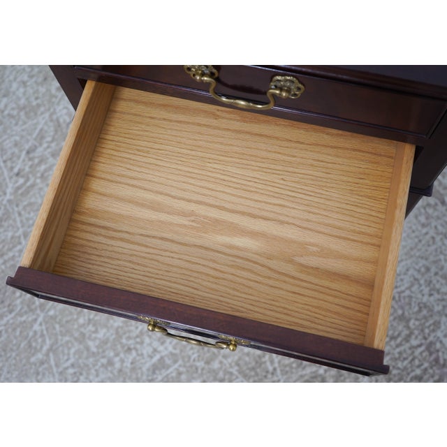 1990s Kittinger Mahogany 2 Drawer Nightstand For Sale - Image 5 of 16