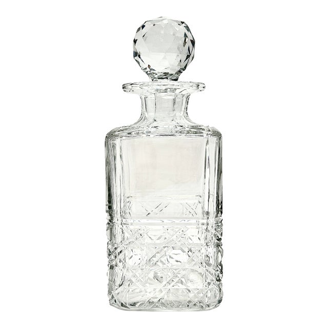 Vintage Edinburgh Cut Crystal Decanter 9.75” For Sale