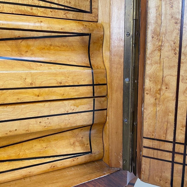 Art Deco Italian Wooden Bar Cabinet Mirrored Doors and Decorative Inlays, 1930s For Sale - Image 16 of 18