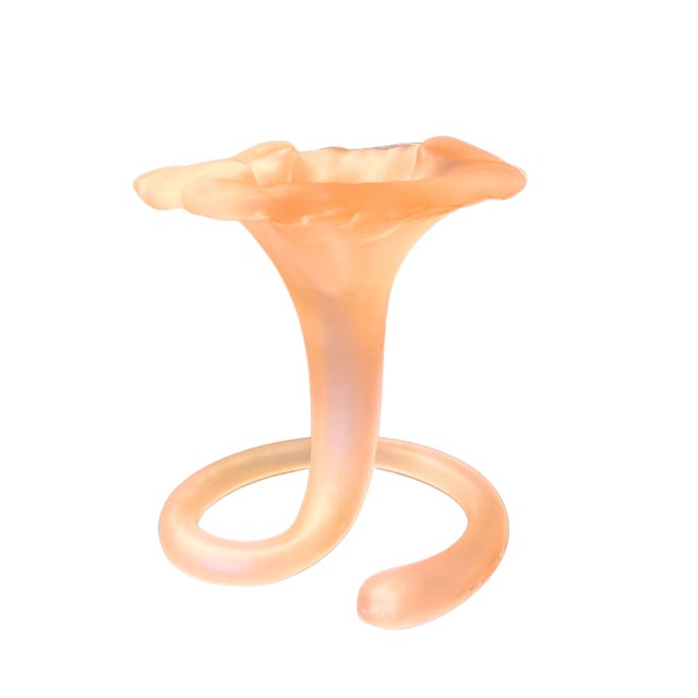 1920s Pair of French Art Deco Frosted Pink Vases, Circa 1920 For Sale - Image 5 of 8