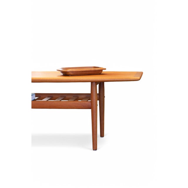 1970s Vintage Coffee Table in Teak with Magazine Shelf and Chamfered Edge by Grete Jalk for Glostrup, 1960s For Sale - Image 5 of 18