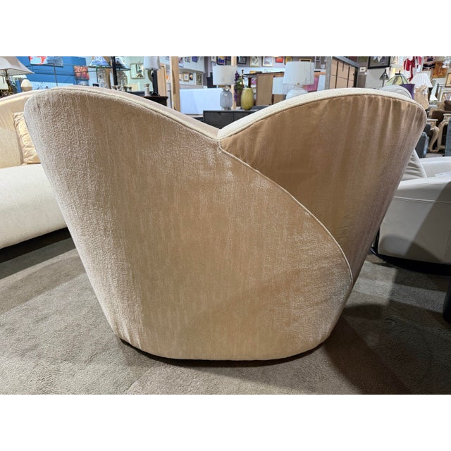 Mid-Century Modern Michael Amini Beige and Gold Satin Sofa Chair For Sale - Image 3 of 6