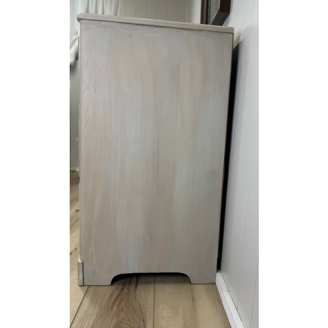 Mid-Century Modern 1941 American Elm Three-Drawer Chest in Washed Taupe Finish With Modern Hardware For Sale - Image 3 of 10