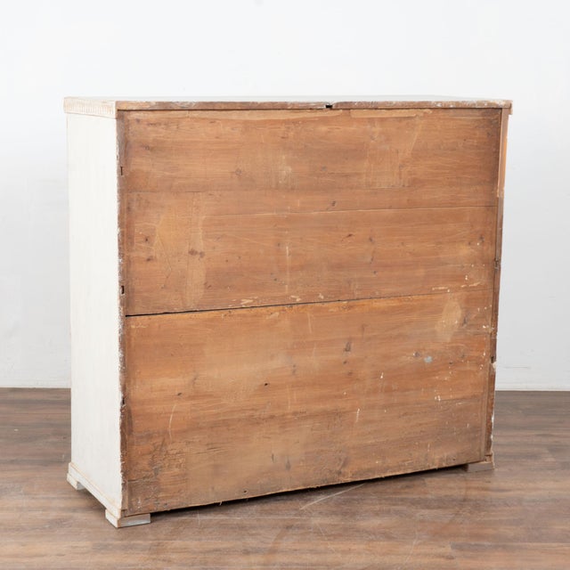 19th Century Swedish White Gustavian Cabinet Sideboard For Sale - Image 15 of 15
