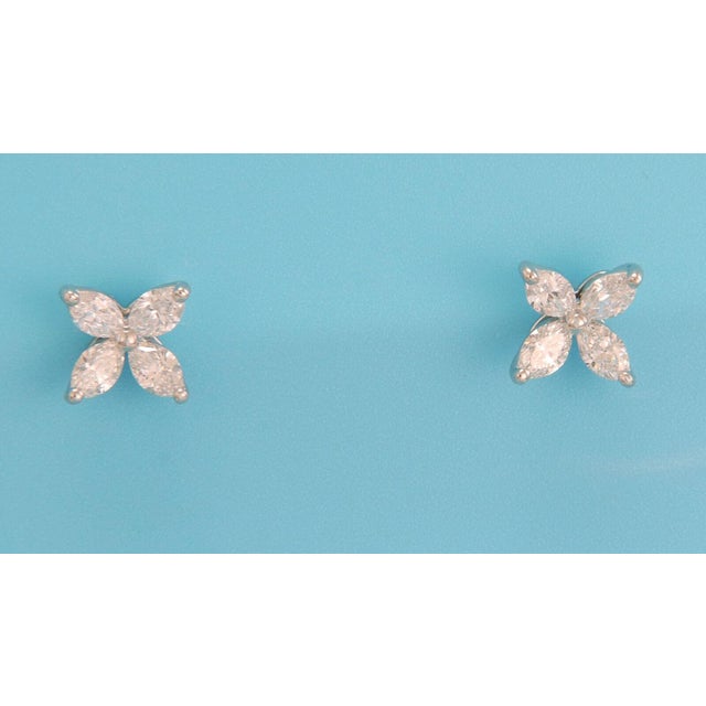 Tiffany & Co. Tiffany & Co. Victoria Diamond Earrings 0.92 Carat Platinum Stud Earrings For Sale In Miami - Image 6 of 7