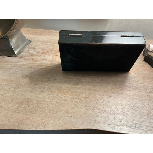 Vintage Black Lacquered Playing Card Box With Silver Cartouche Centerpiece For Sale In Chicago - Image 6 of 9