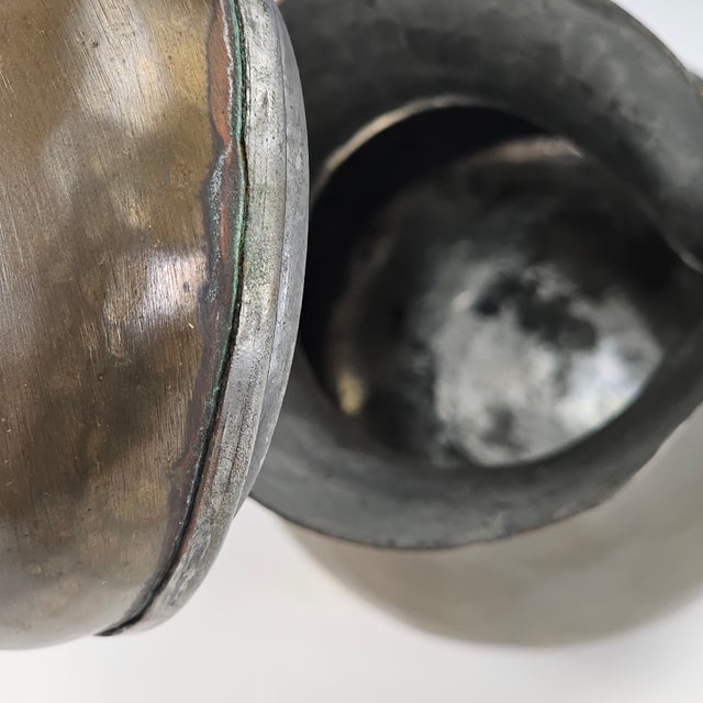 Gold 19th Century Middle Eastern Arabic Dallah Coffee Pot in Chased Brass, 11" For Sale - Image 8 of 15