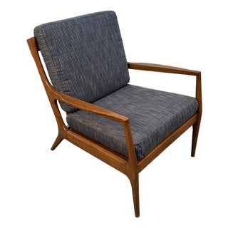 Mid-Century Modern Sculptural Walnut Lounge Chair For Sale