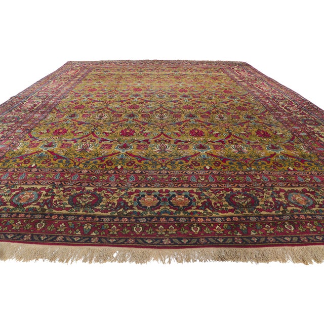 Victorian Late 19th Century Persian Isfahan Rug, 09'08 X 12'06 For Sale - Image 3 of 12