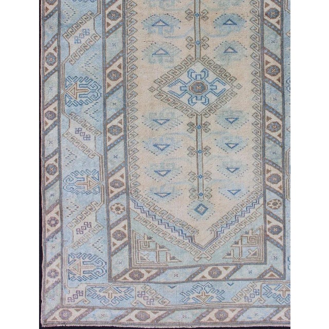 Turkish Hand Knotted Oushak Rug From Turkey With All Over Design in Blues and Cream For Sale - Image 3 of 11