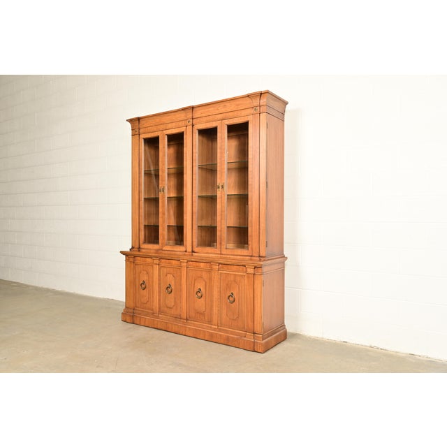 Neoclassical Thomasville Italian Neoclassical Carved Walnut Lighted Breakfront Bookcase Cabinet, Circa 1960s For Sale - Image 3 of 16