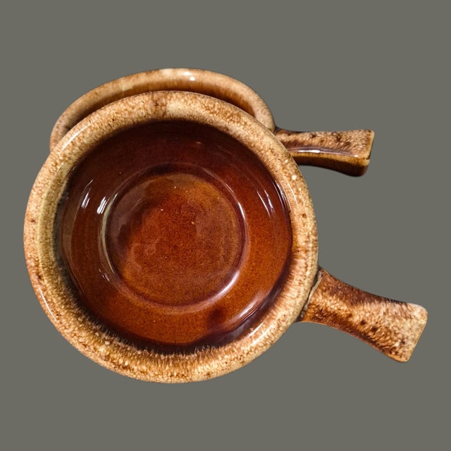 Rustic Vintage Four Usa Hull Glazed Pottery Onion Soup Handle Bowls For Sale - Image 3 of 7