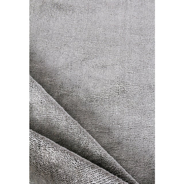 2020s Exquisite Rugs Milton Hand Loom Viscose Light Silver - 6'x9' For Sale - Image 5 of 8
