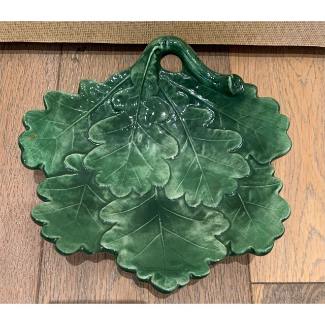 Mid 20th Century Italian Majolica Leaf Bowl For Sale - Image 9 of 10