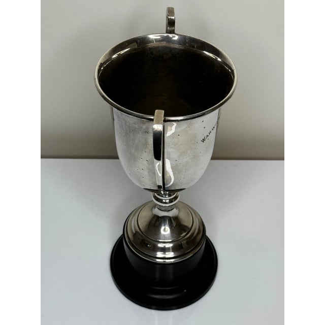 Art Deco British Sheffield Silver Plate Warwickshire Pigeon Thurso 1st Racing Trophy Winner Cup, Dated 1952 For Sale - Image 3 of 11