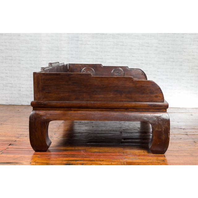 Asian Chinese Qing Dynasty 19th Century Opium Daybed with Rattan Top and Chow Legs For Sale - Image 3 of 13