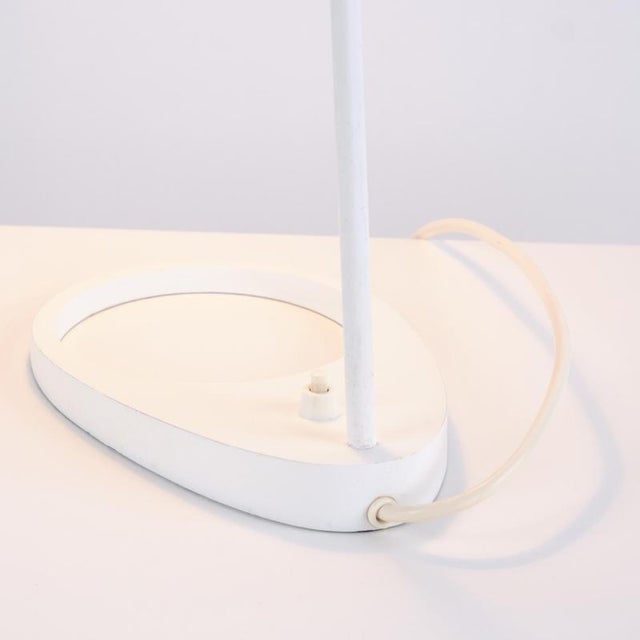White AJ Table Lamp by Louis Poulsen for Arne Jacobsen, 1957 For Sale - Image 9 of 11