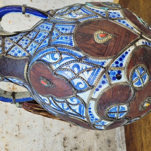 Blue 19th Century Filigree Vase in Ceramic, Leather, Enamel and Metal by Safi, Morocco For Sale - Image 8 of 18