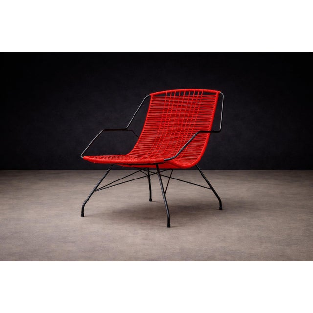 Forma Brazil Brazilian Modern Red Synthetic Rope and Iron Armchair, Forma, Brazil, 1950s For Sale - Image 4 of 15