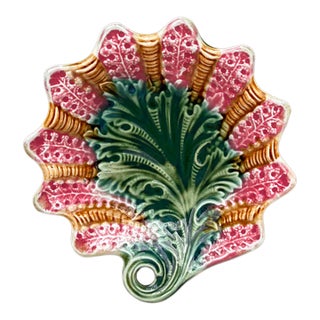 1890s French Majolica Dish Leaf Onnaing For Sale