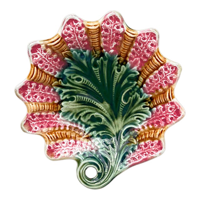 1890s French Majolica Dish Leaf Onnaing For Sale