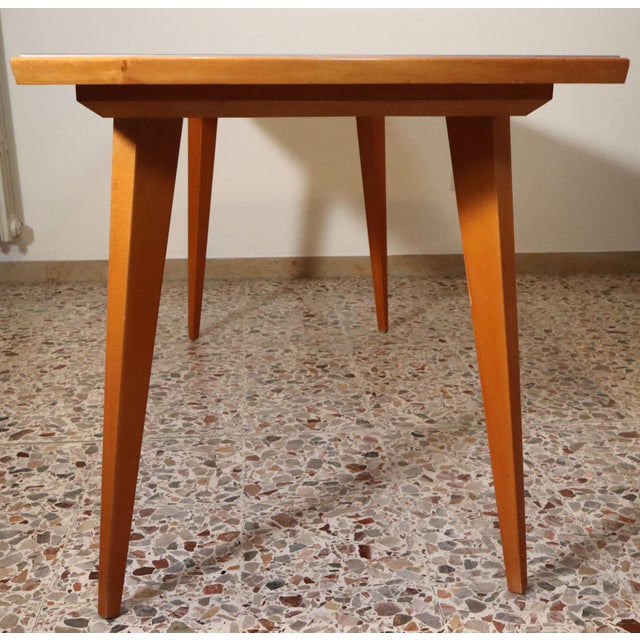 Wood Mid-Century Modern Maple and Sycamore Table by Vittorio Dassi, 1950s For Sale - Image 7 of 12